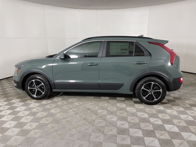 2025 Kia Niro EX photo 5