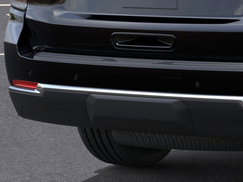 2026 Chevrolet Suburban LS photo 14