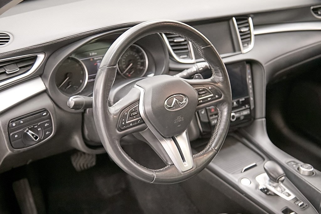 2019 INFINITI QX50 - Image 12