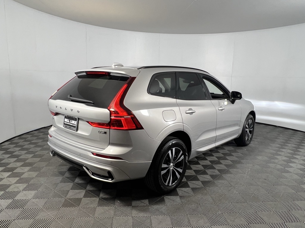 2024 Volvo XC60 B5 Core photo 6