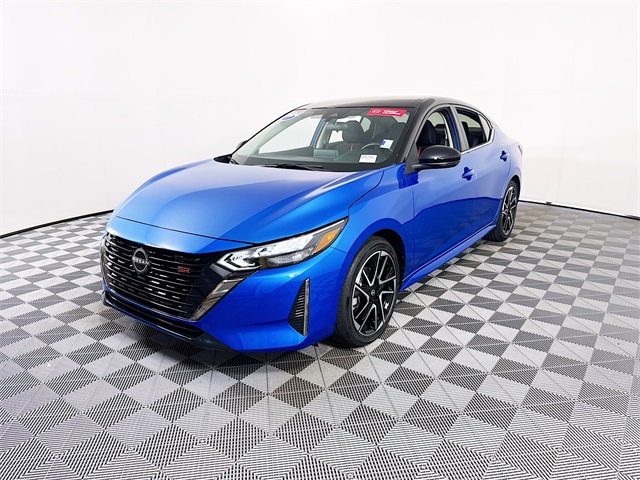 2024 Nissan Sentra SR photo 3