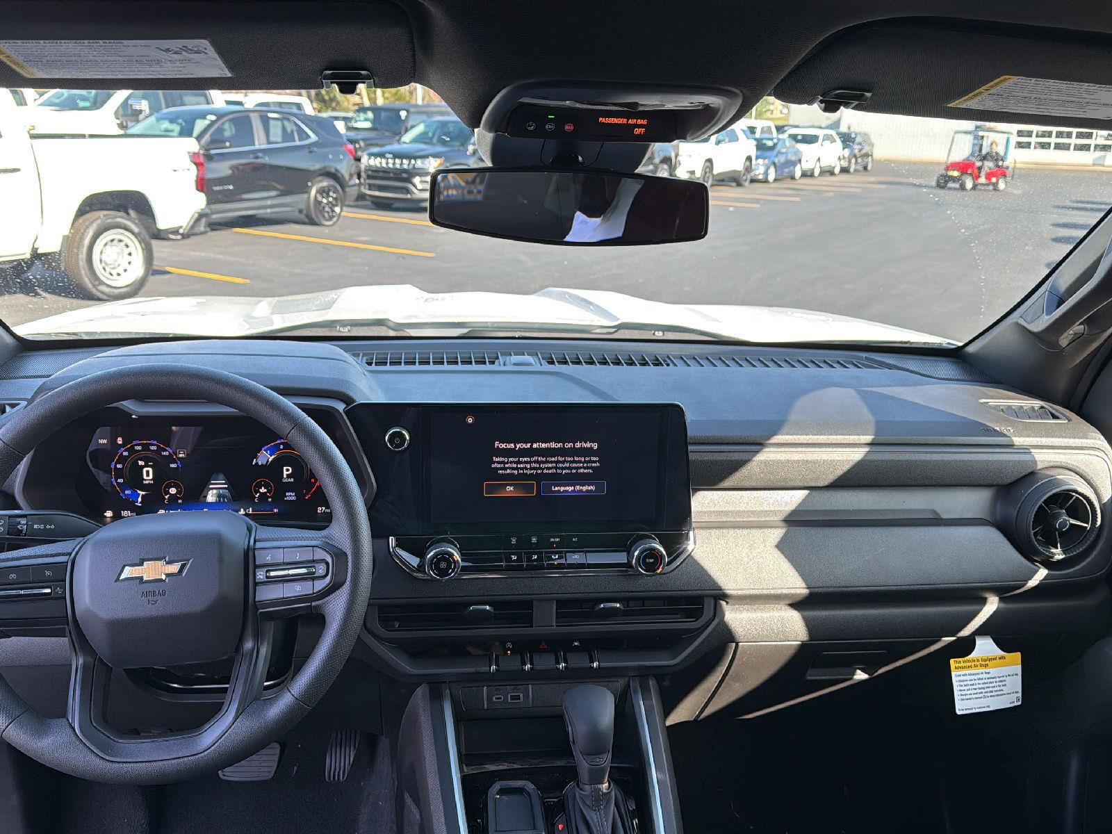 2025 Chevrolet Colorado LT photo 5