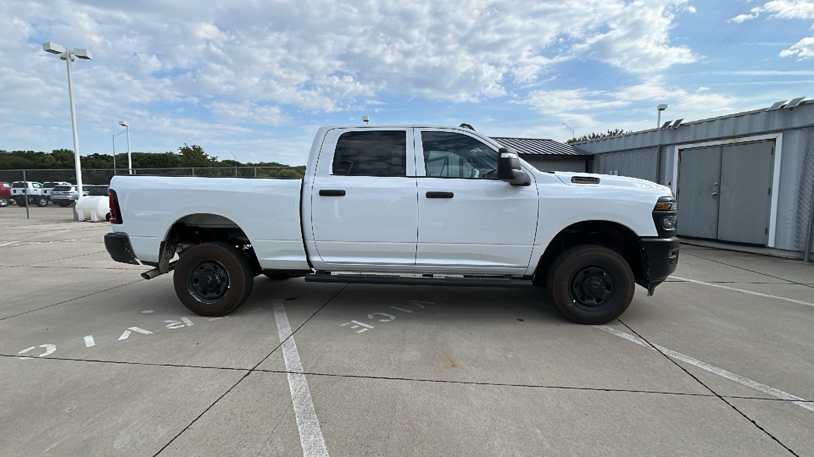 2026 Ram 2500 Tradesman photo 2