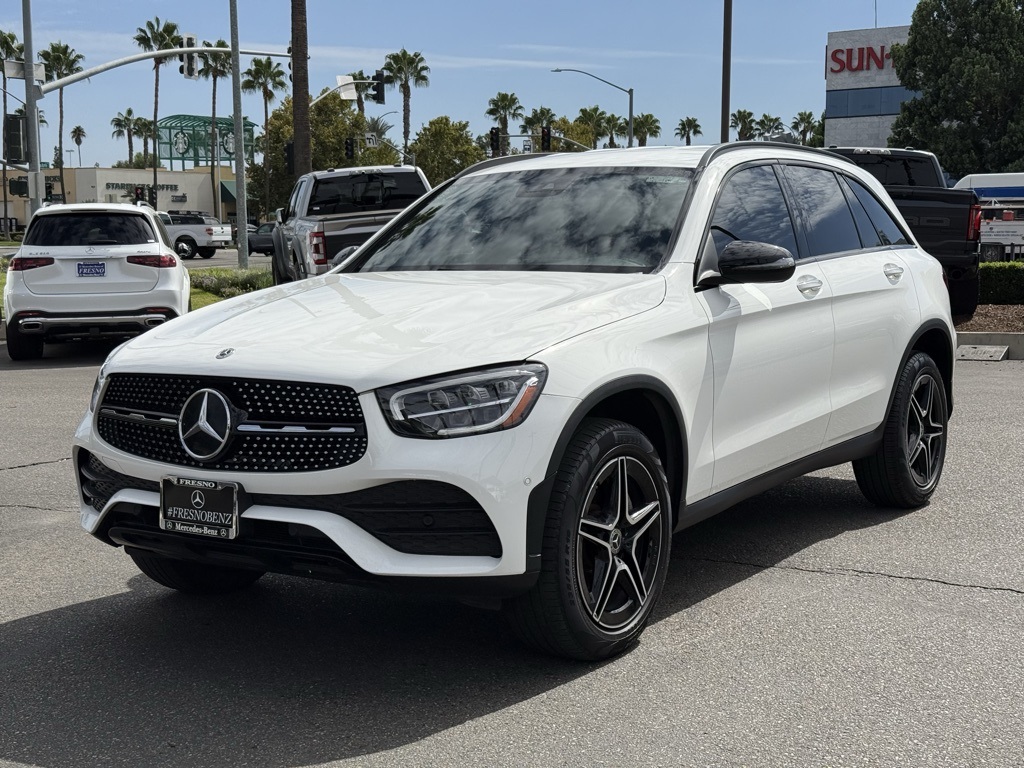2022 Mercedes Benz GLC 300 4MATIC photo 3