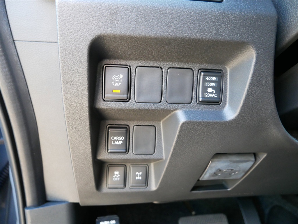 2026 Nissan Frontier PRO-4X photo 10