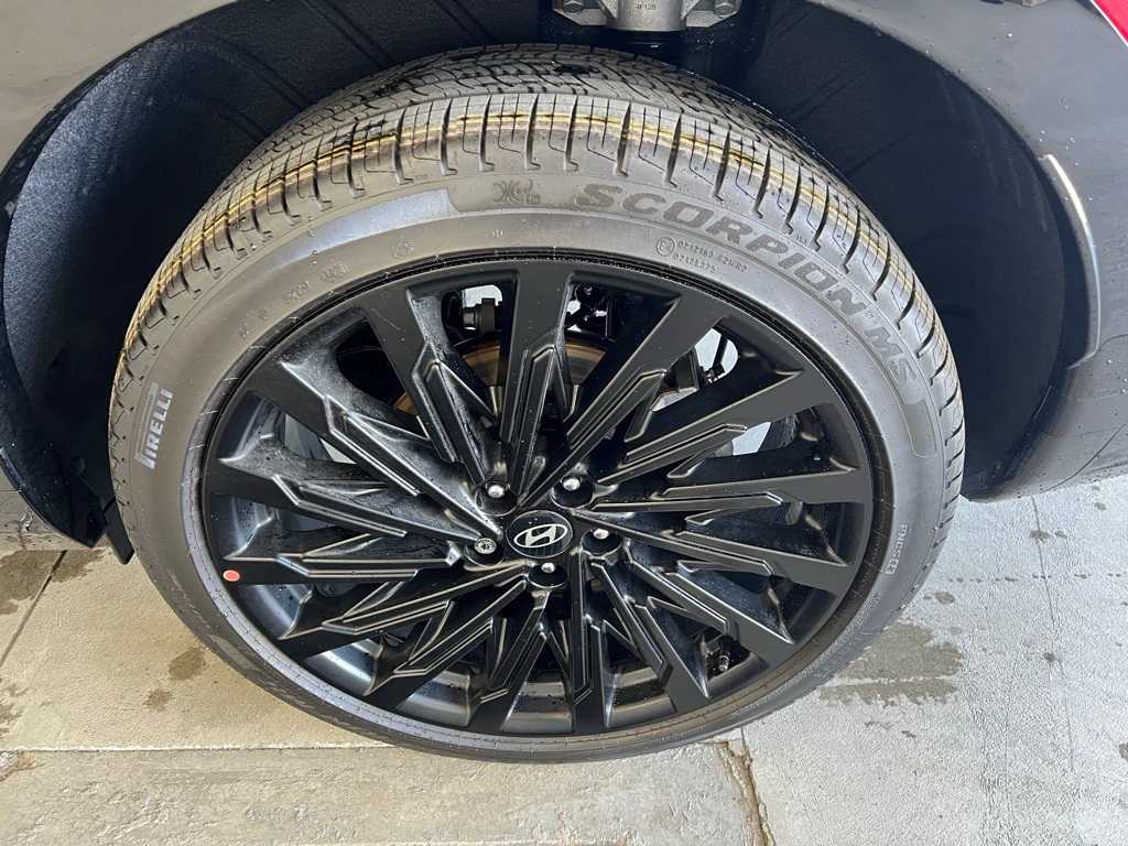 2025 Hyundai Santa Fe Calligraphy photo 12