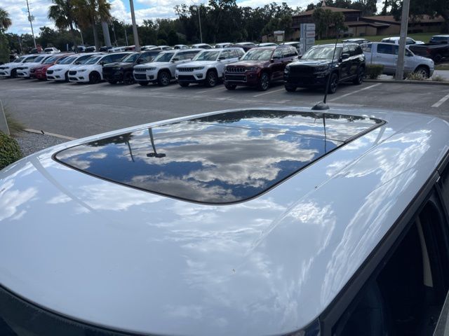 2013 Mini Paceman John Cooper Works S photo 2