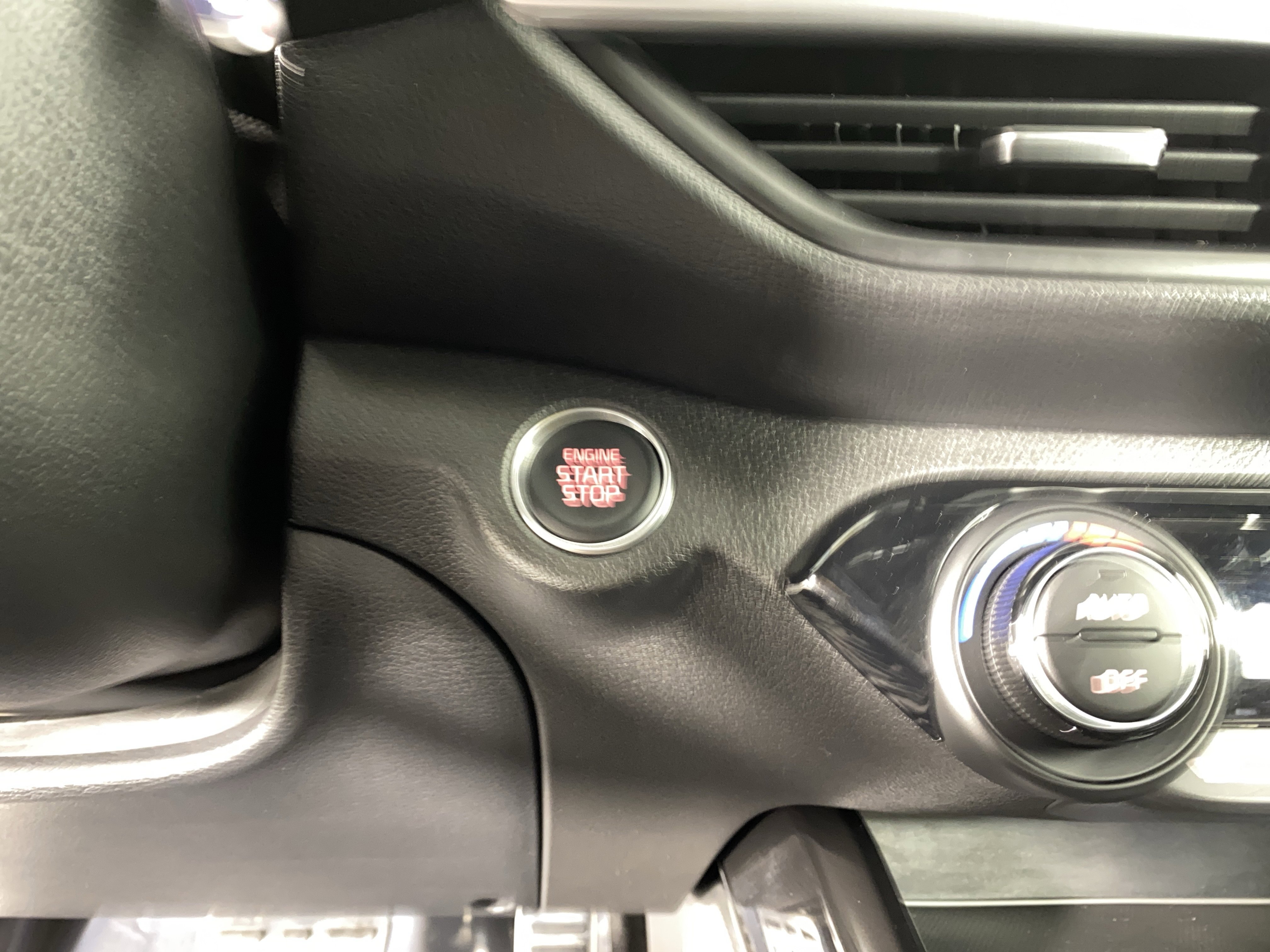 2023 Kia Forte GT-Line photo 3