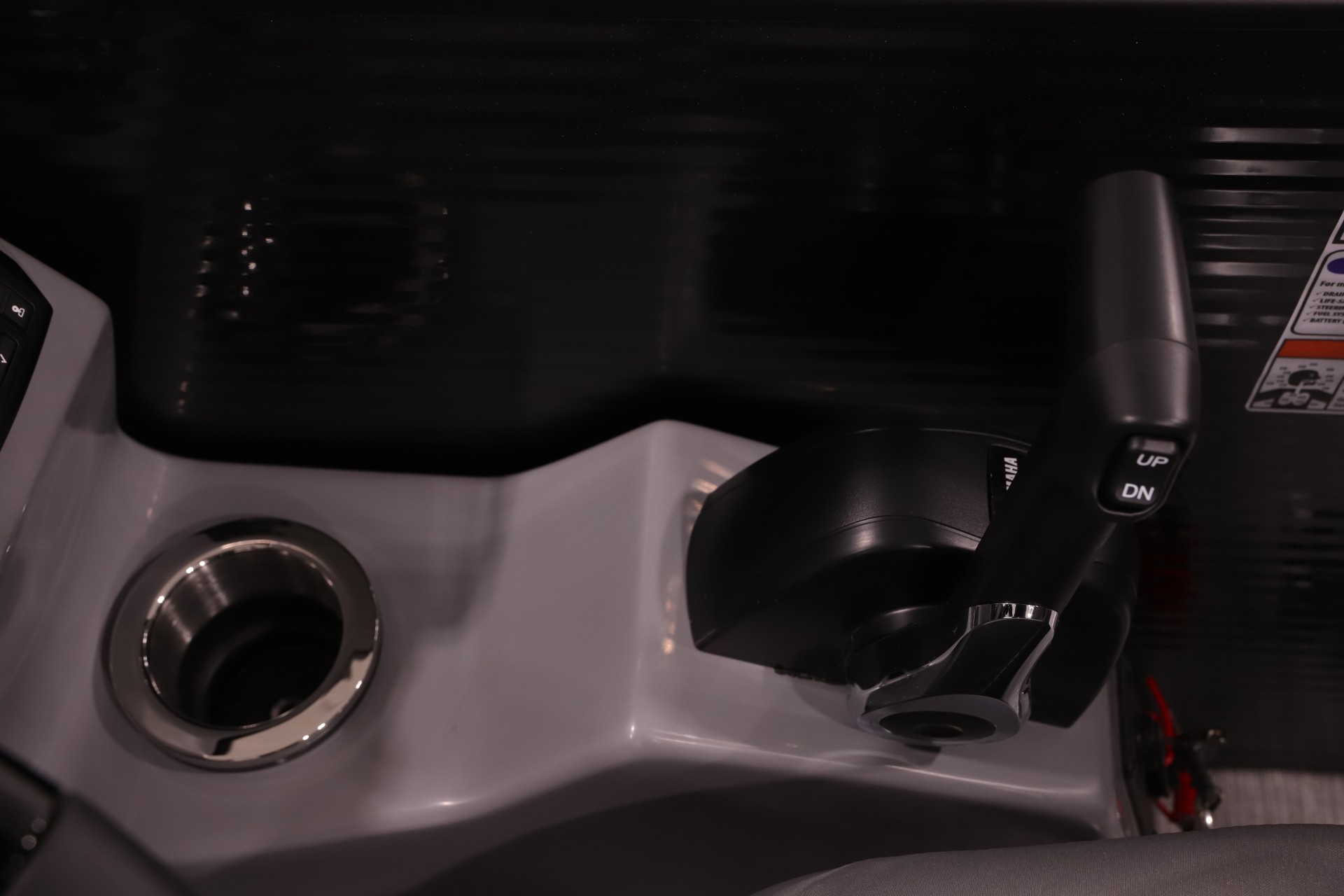 New 2023 BENNINGTON image 19