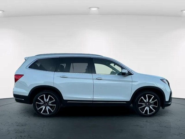 2022 Honda Pilot Elite photo 3