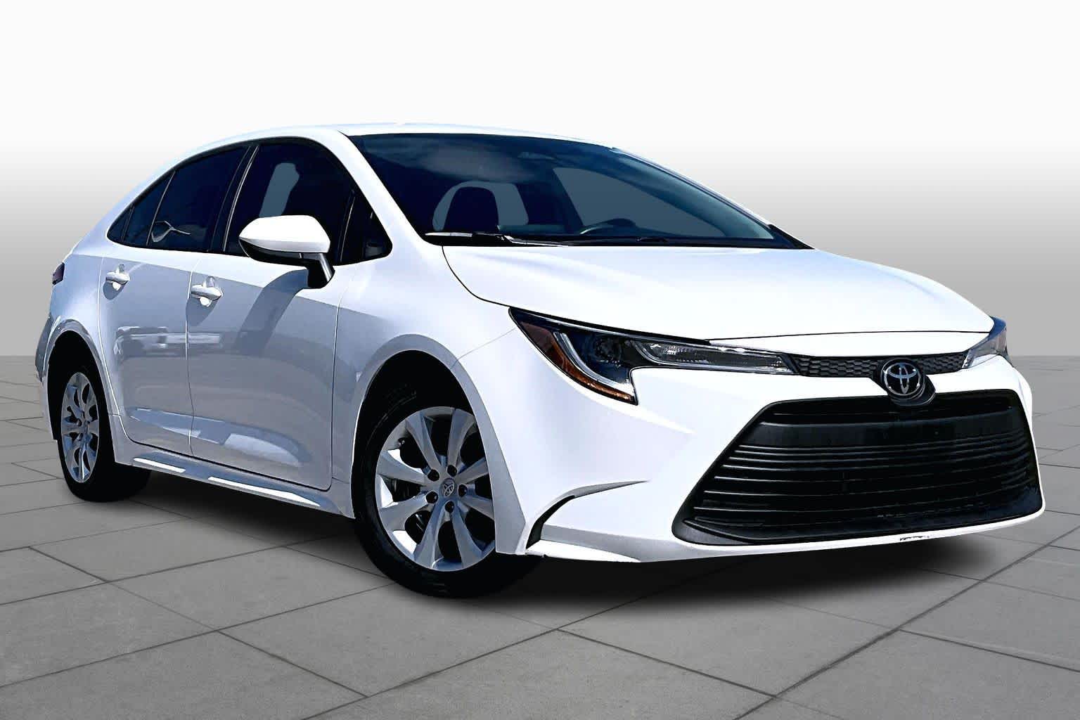 Used 2024 Toyota Corolla LE with VIN 5YFB4MDE2RP117883 for sale in Richmond, TX