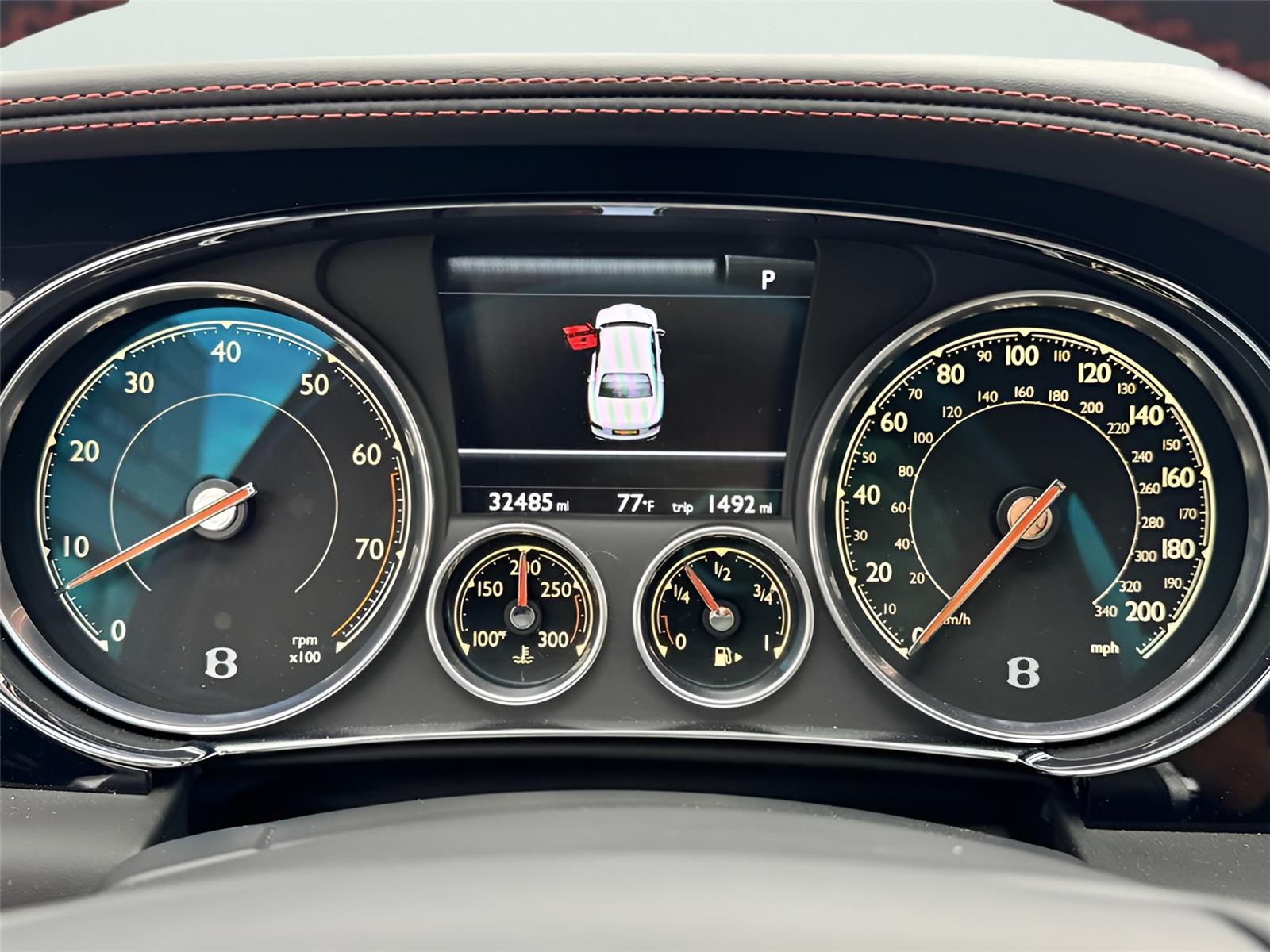 2018 Bentley Flying Spur V8 S photo 42