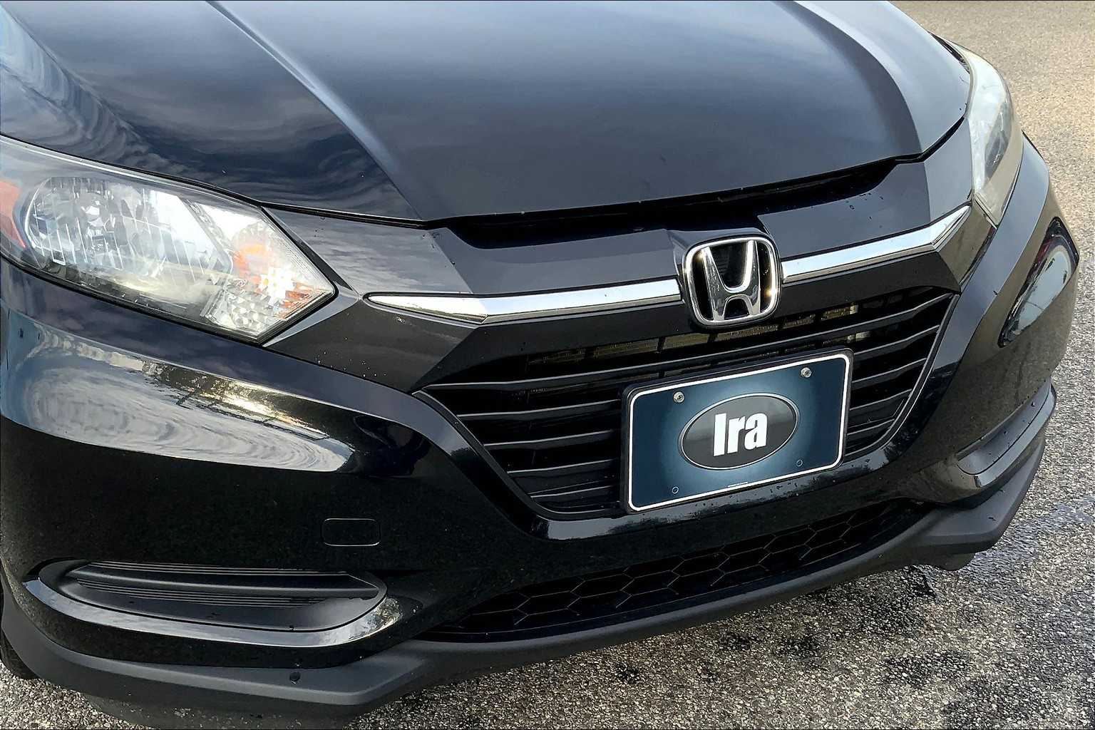 2018 Honda HR-V LX photo 28
