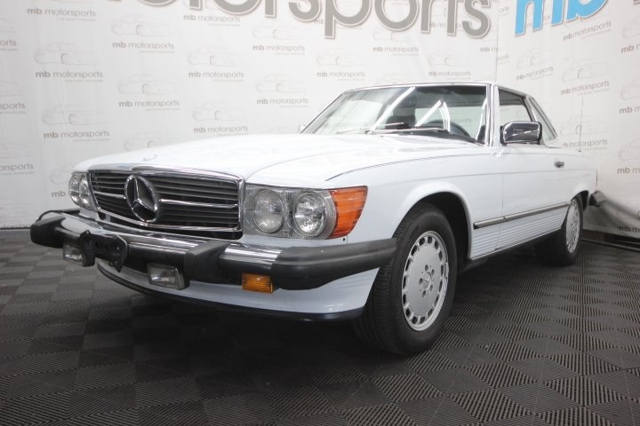 1989 Mercedes-Benz 560's photo