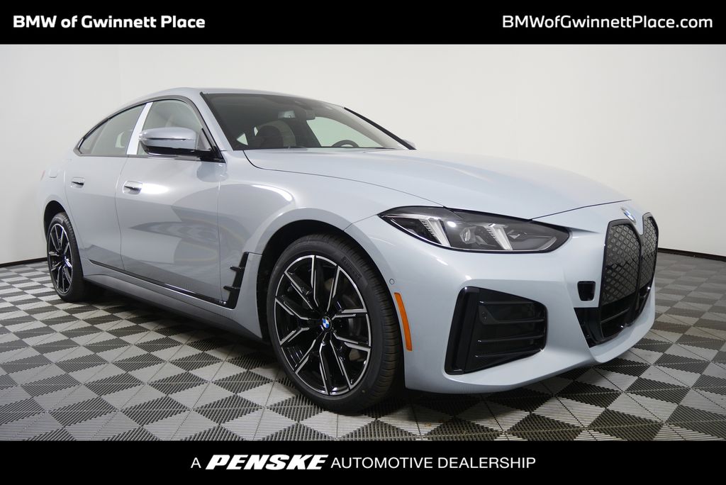 2026 BMW i4 40's photo