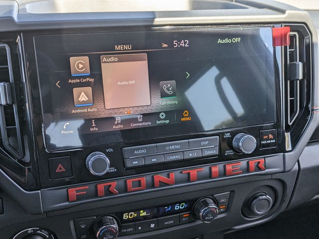 2025 Nissan Frontier Crew Cab PRO-4X photo 17