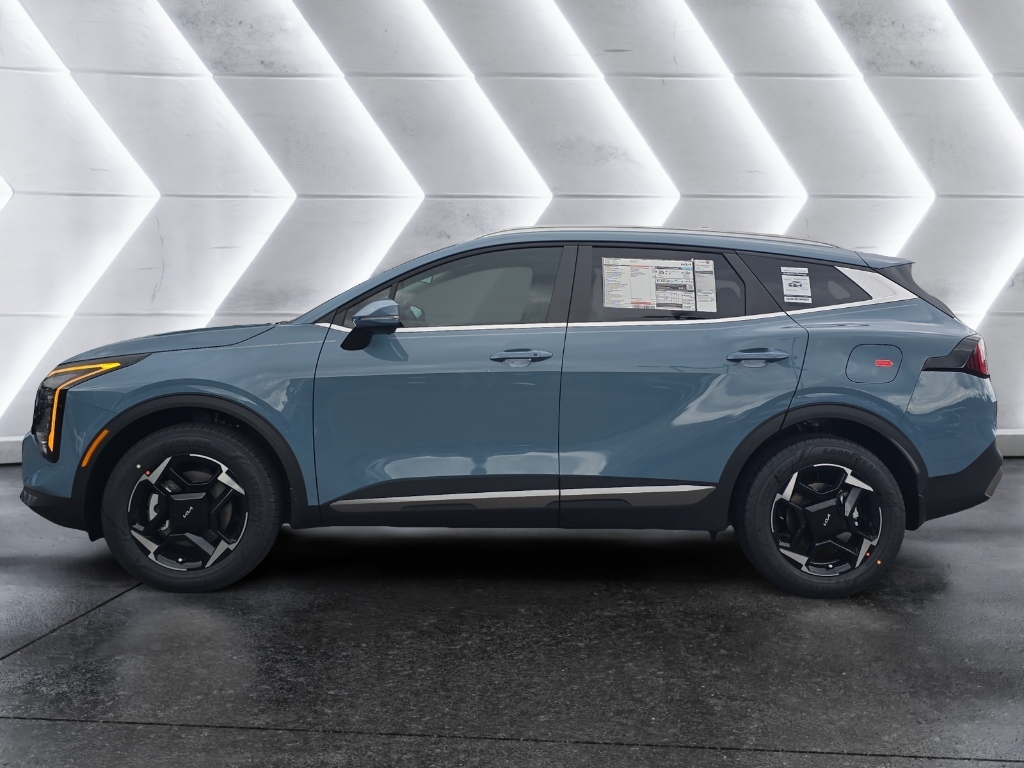 2026 Kia Sportage Hybrid EX photo 2