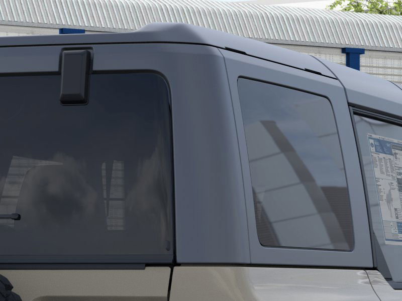 2025 Ford Bronco Base photo 20