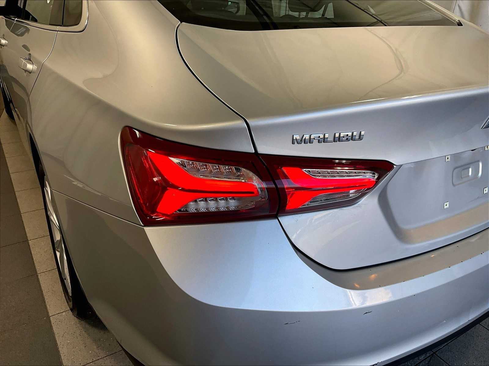 2022 Chevrolet Malibu 1LT photo 26