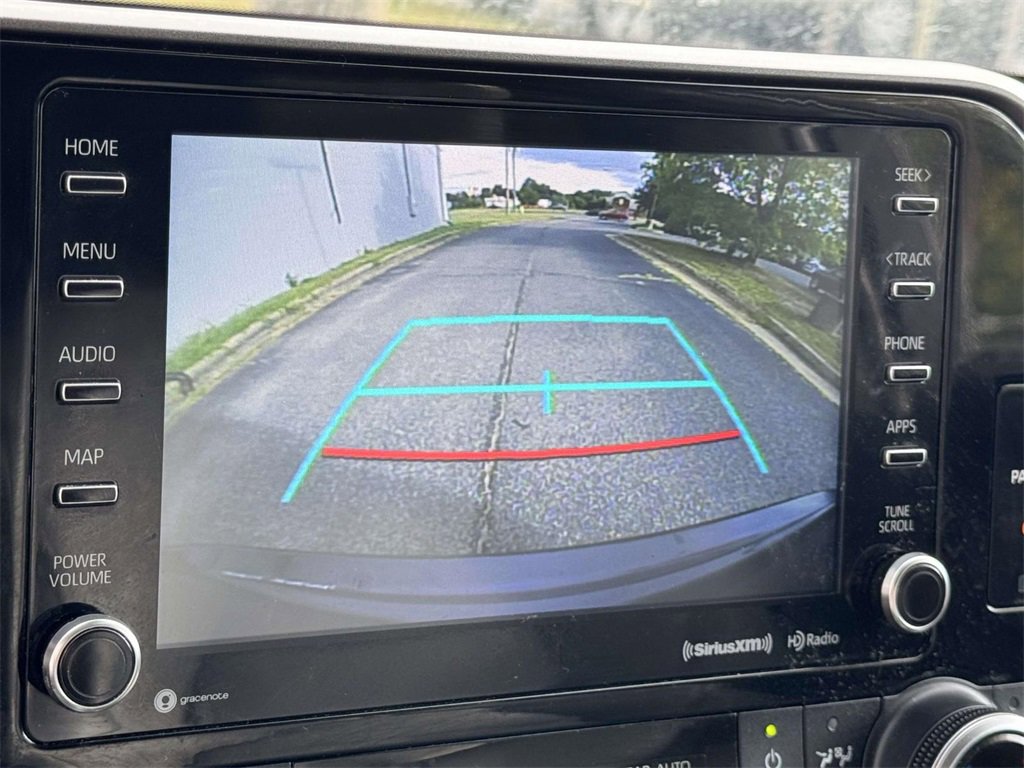 2021 Toyota Highlander Hybrid XLE photo 4
