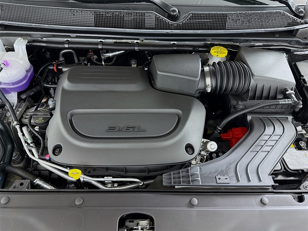 2026 Chrysler Pacifica photo 24