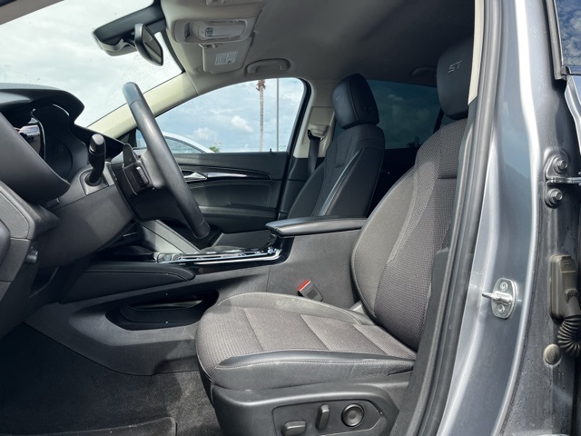 2022 Buick Envision Preferred photo 11