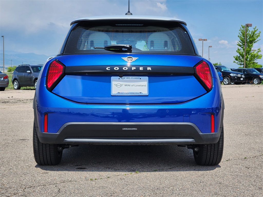 2025 Mini Cooper 2 Door Hardtop photo 6
