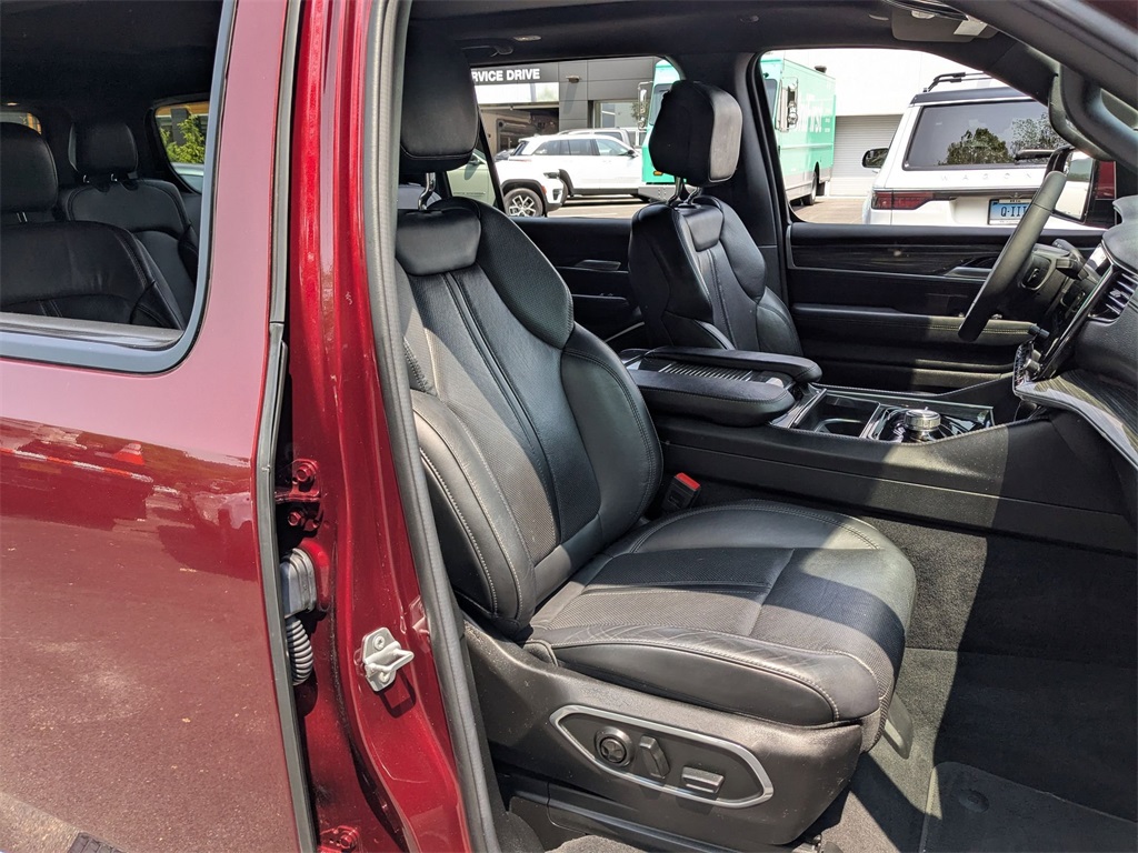 2022 Jeep Wagoneer Series II Limited photo 30