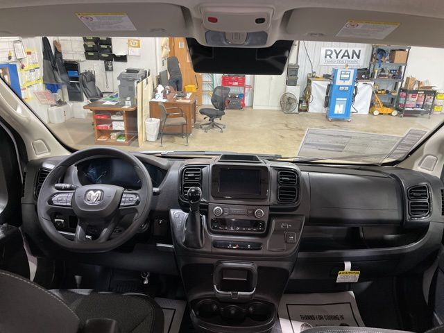 2025 Ram ProMaster 2500 photo 2