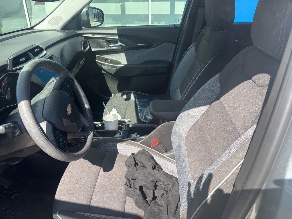 2023 Chevrolet Trailblazer LT photo 12