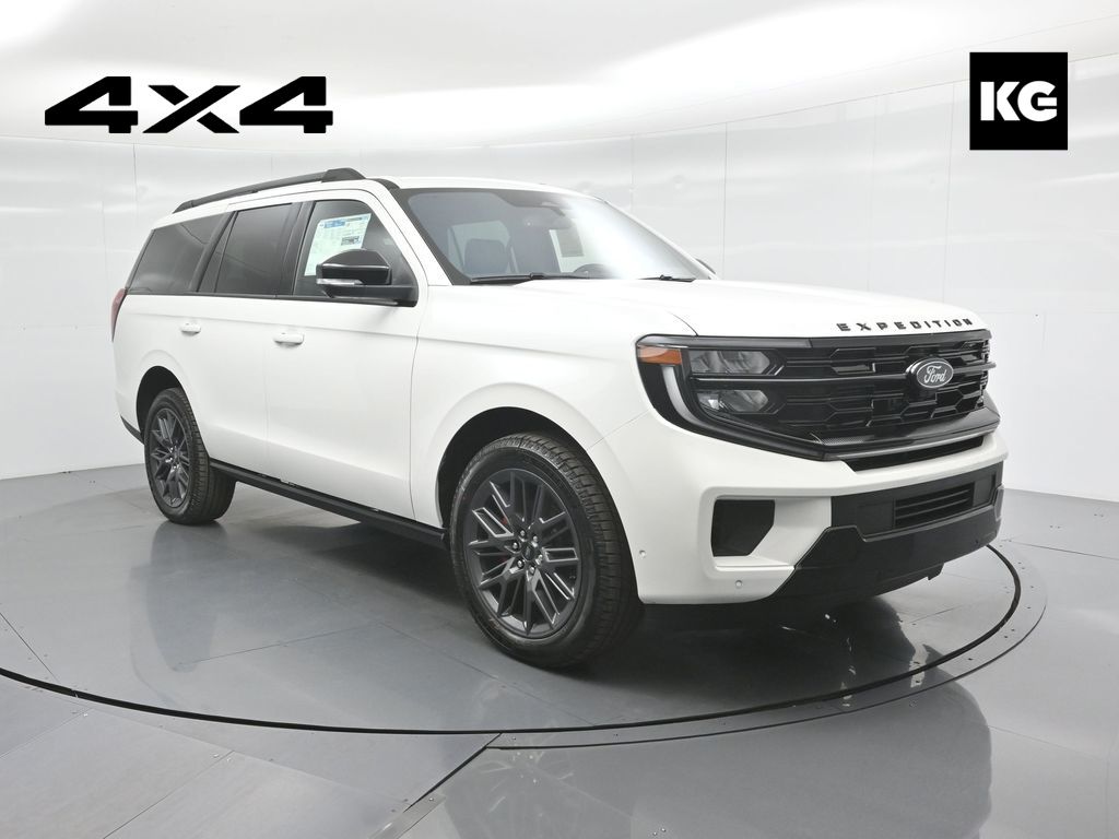 2025 Ford Expedition Platinum's photo