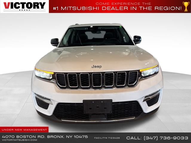 2023 Jeep Grand Cherokee 4xe photo 2