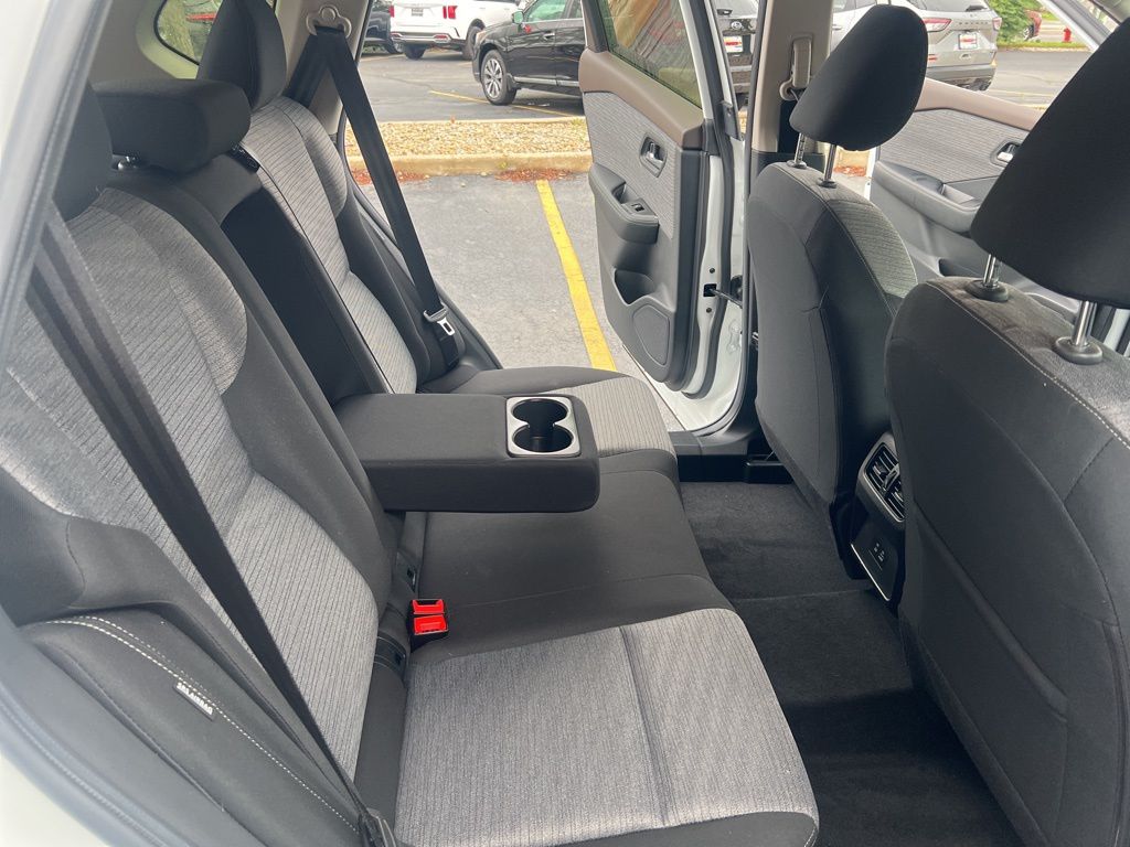 2023 Nissan Rogue SV photo 13