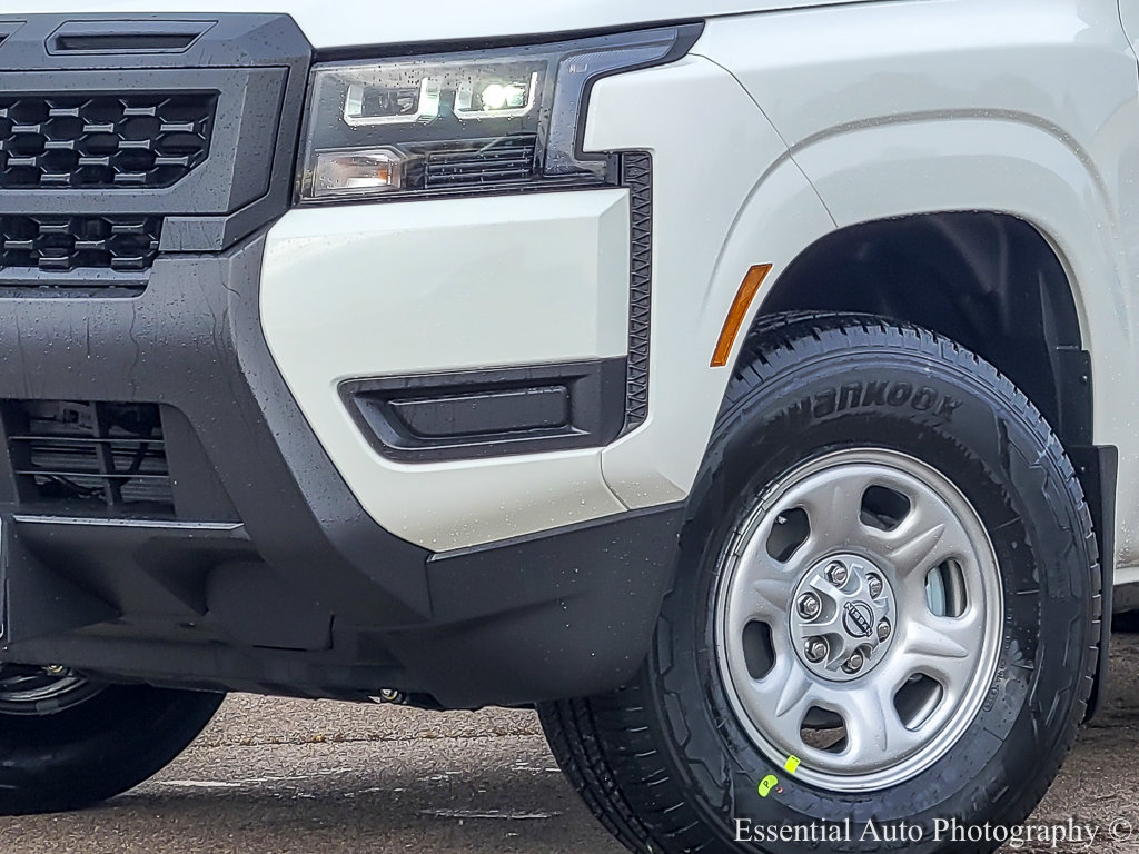 2026 Nissan Frontier S photo 3