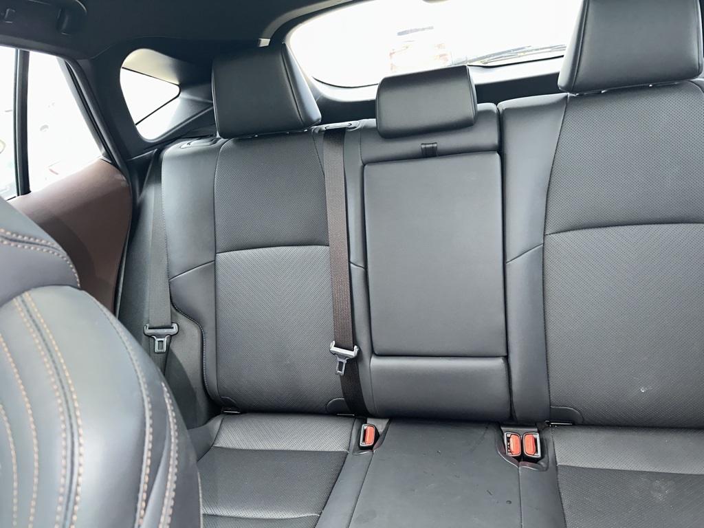 2022 Toyota Venza Limited photo 4