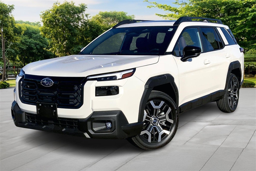 2026 Subaru Outback Touring's photo