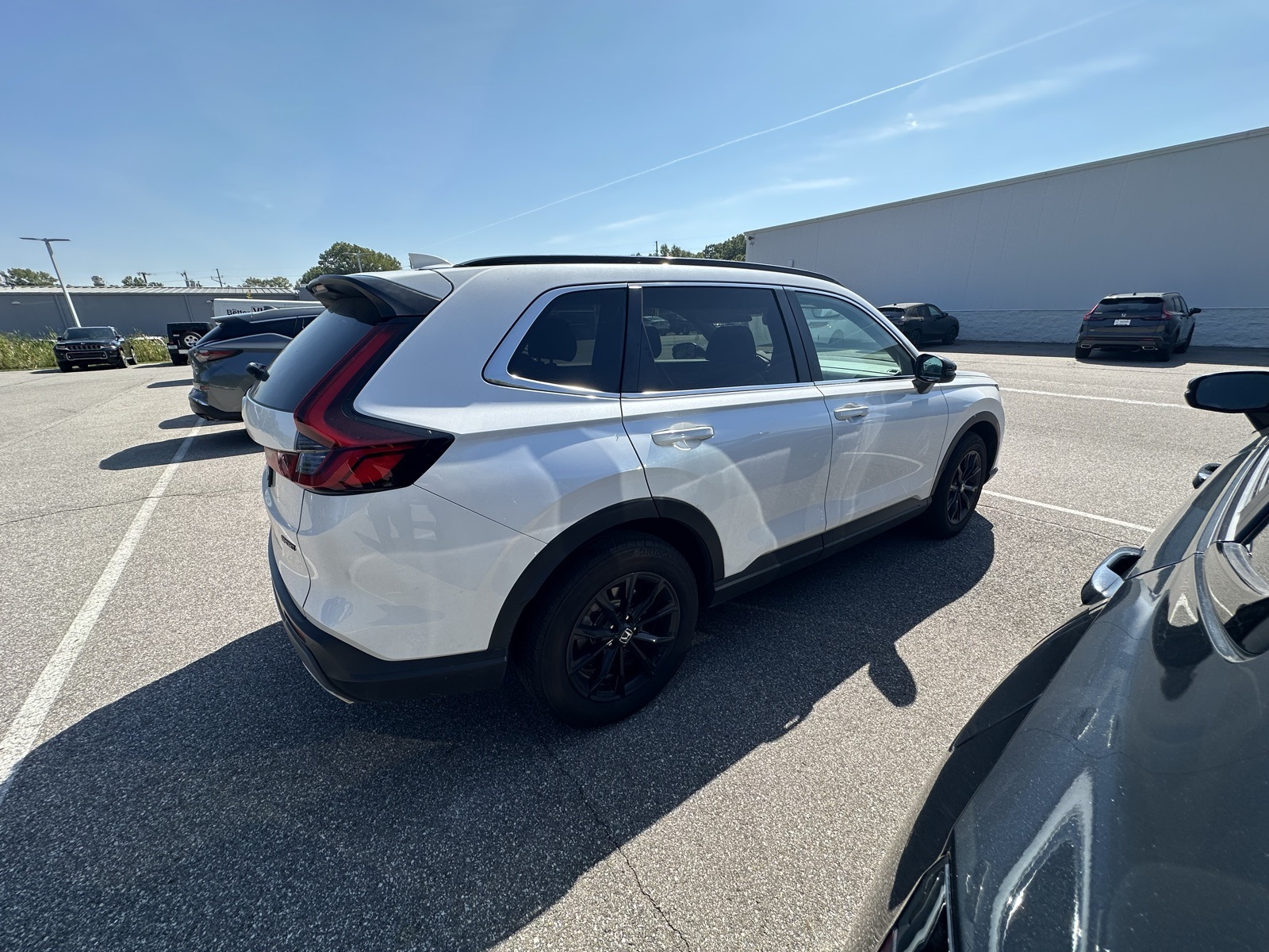 2025 Honda CR-V Hybrid Sport-L photo 6