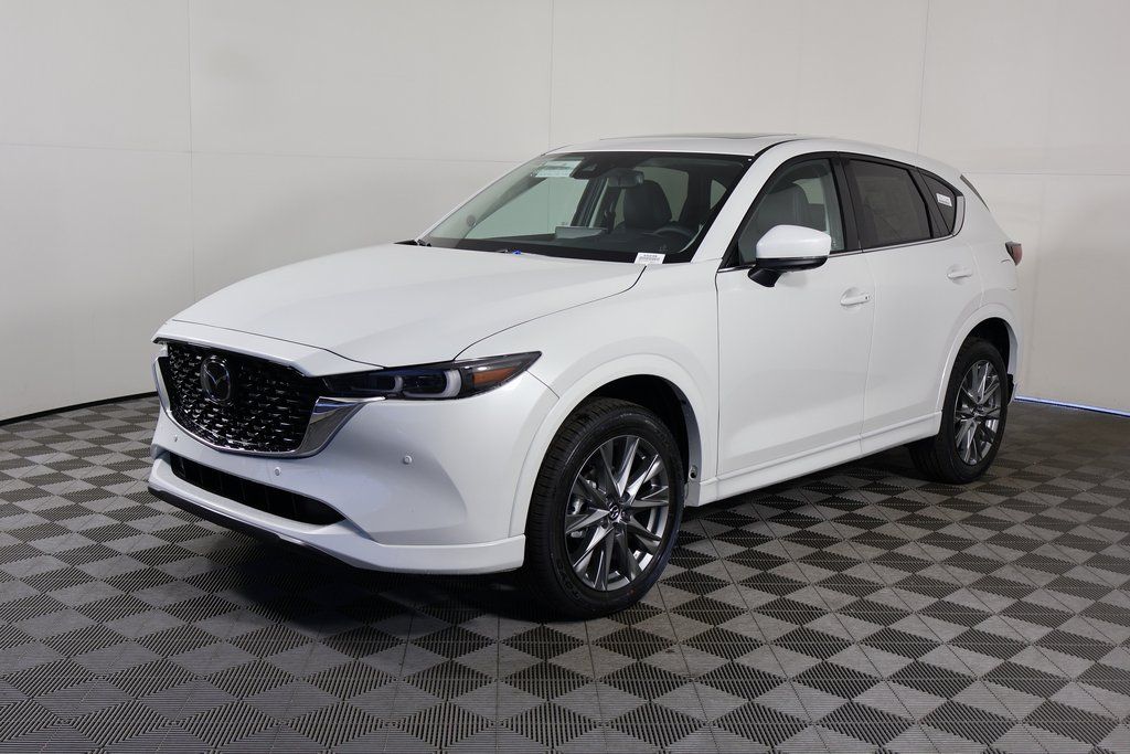 2025 Mazda CX-5 S Premium Plus package's photo