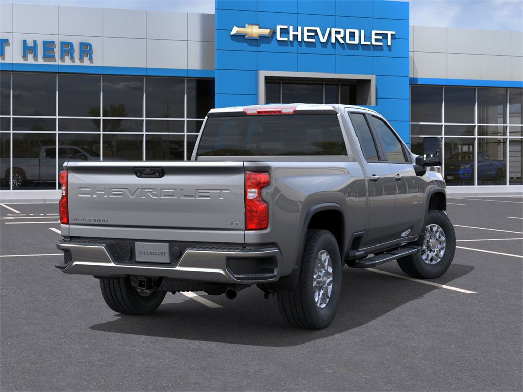 2026 Chevrolet Silverado 2500HD LT photo 4