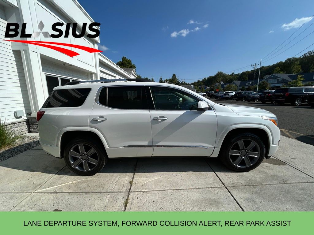 2018 Gmc Acadia Denali photo 3