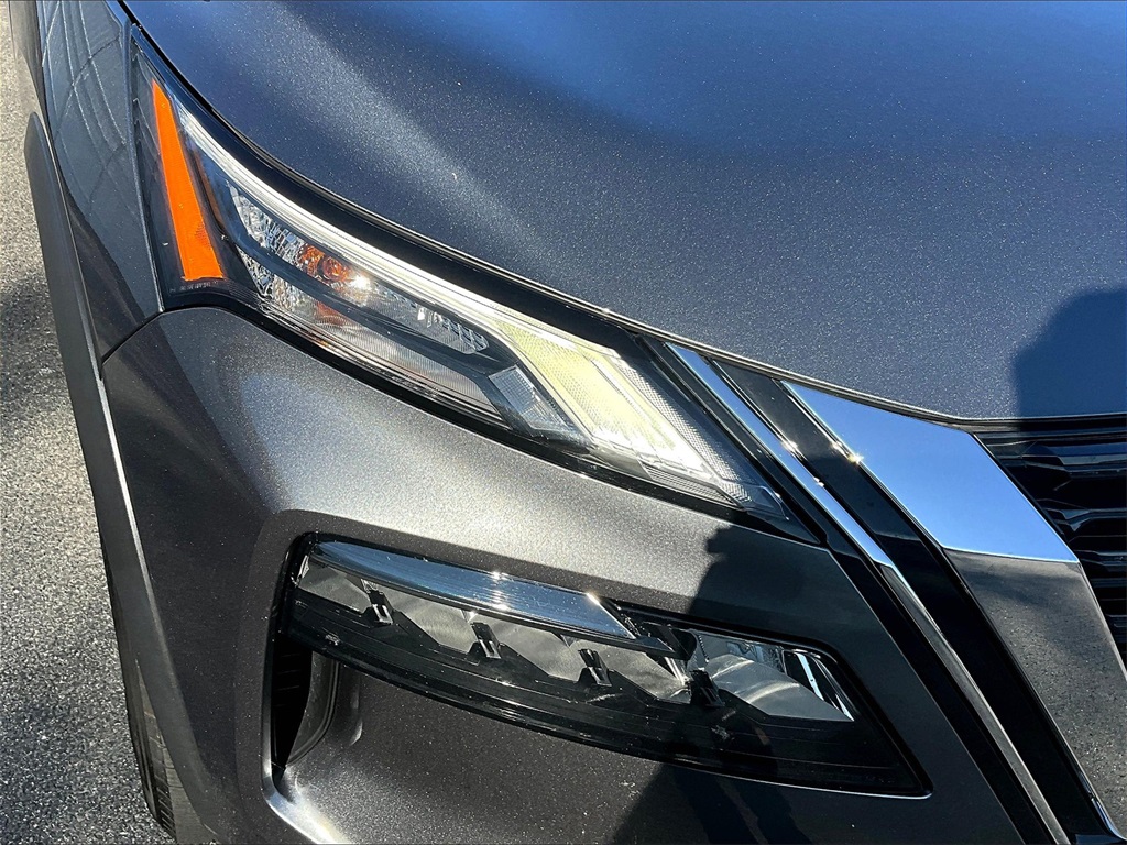 2023 Nissan Rogue S photo 31