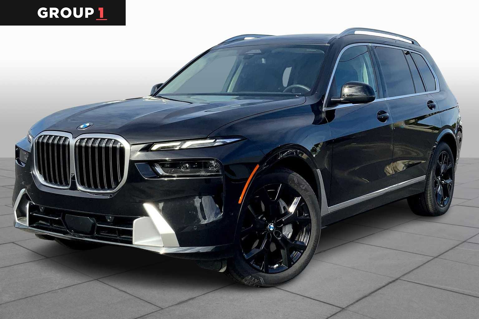 2025 BMW X7 40i's photo