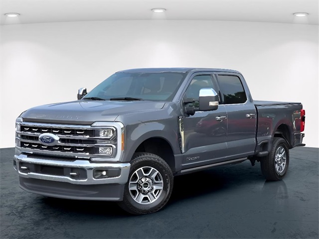 2023 Ford F-250 Lariat photo 2