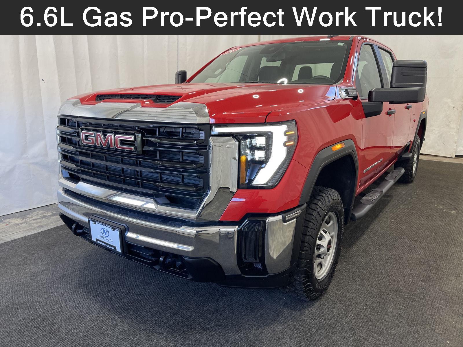 2024 GMC Sierra 2500HD Pro's photo