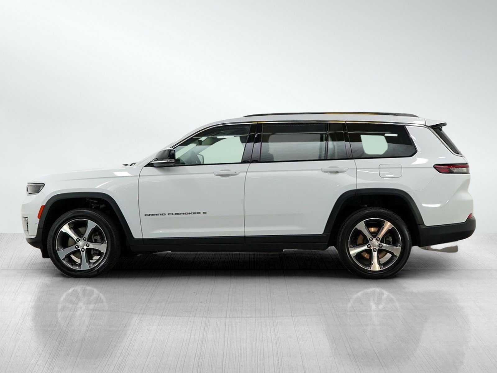 Used 2023 Jeep Grand Cherokee L Limited with VIN 1C4RJKBG1P8770262 for sale in Hopkins, Minnesota