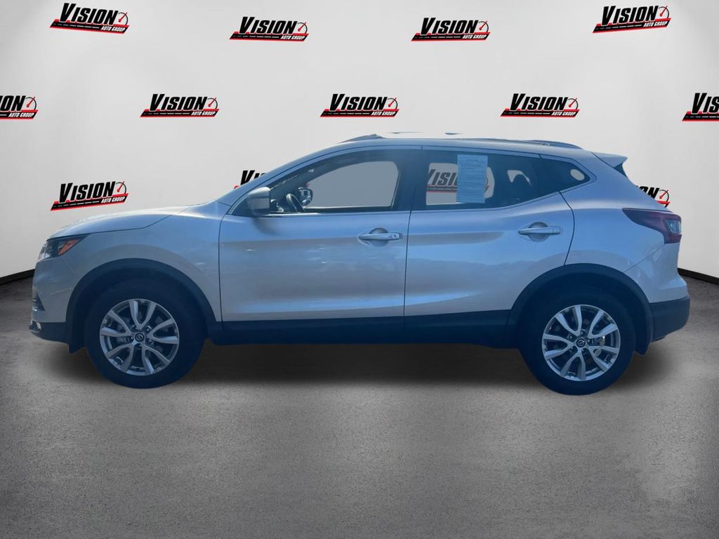 2022 Nissan Rogue Sport SV photo 8