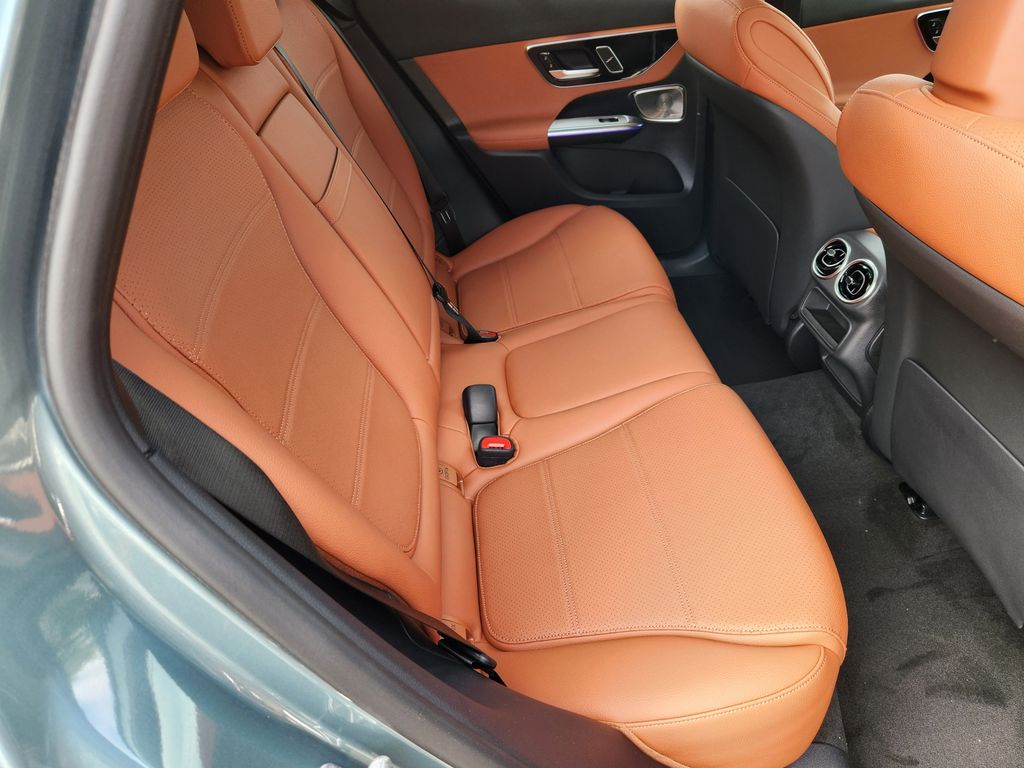 2026 Mercedes Benz GLC 350e 4MATIC photo 18