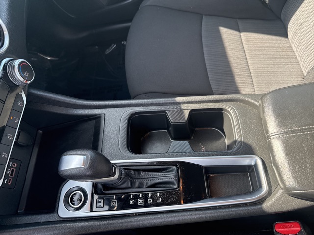 2022 Nissan Sentra SV photo 16