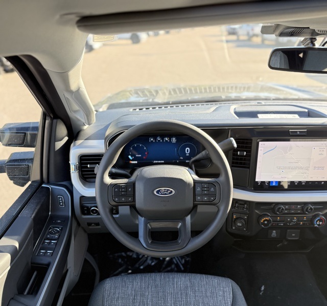 2026 Ford F-350 XLT photo 19