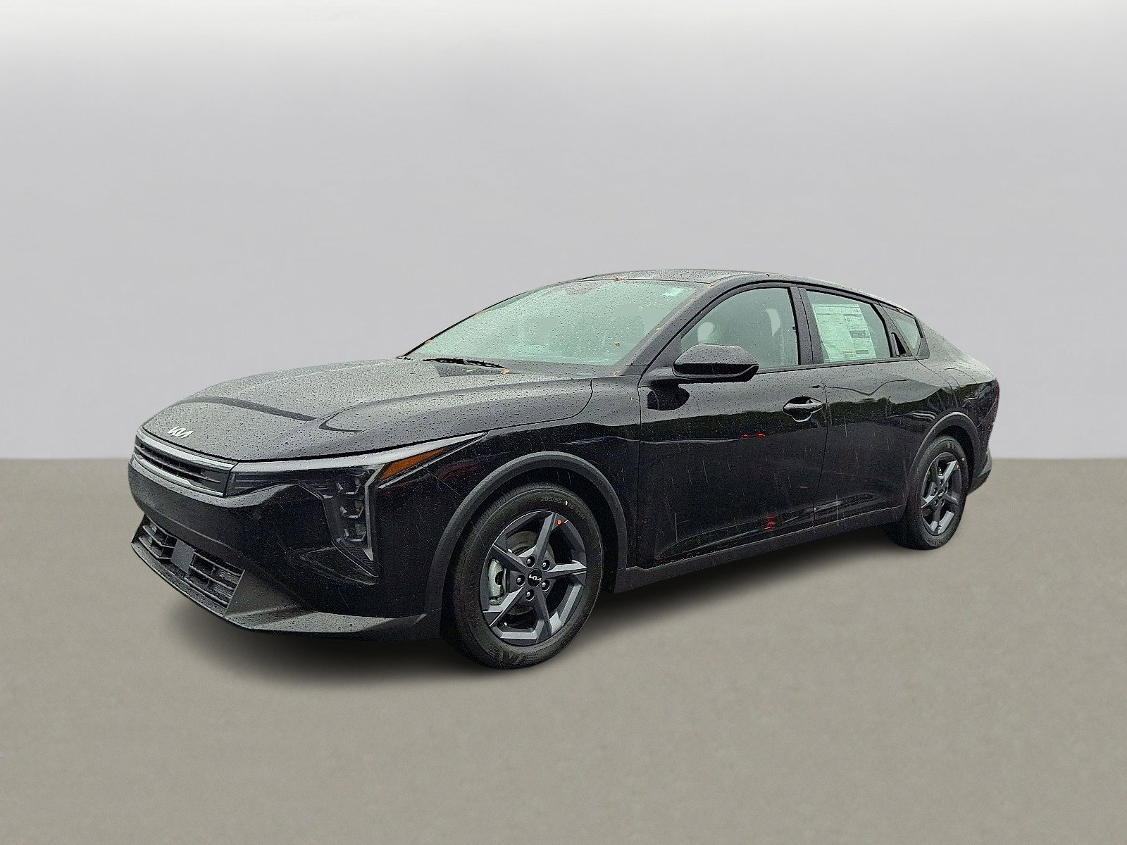 2025 Kia K4 LXS photo 2